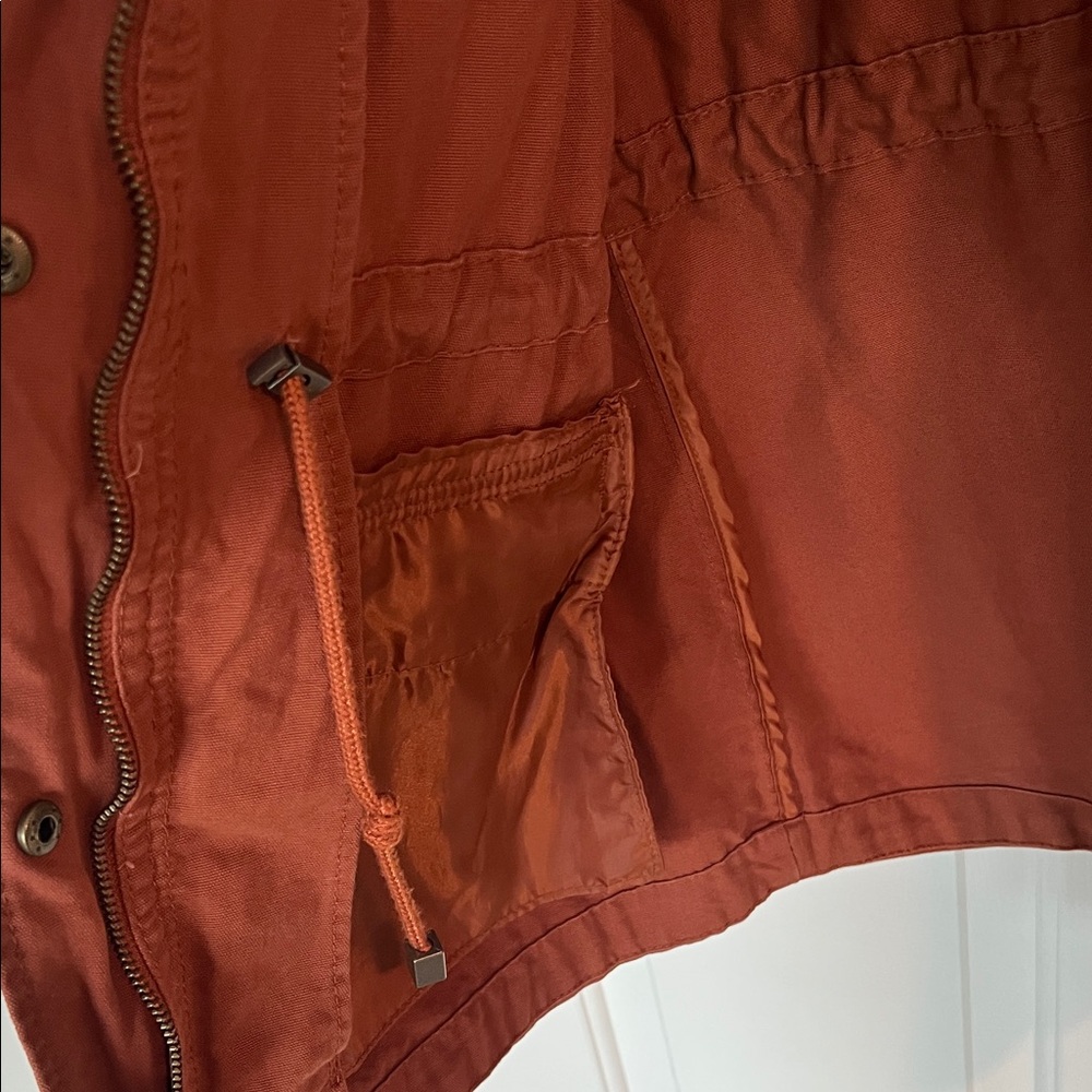 Universal Thread Women’s Rust Colored Jacket - Picture 4 of 5